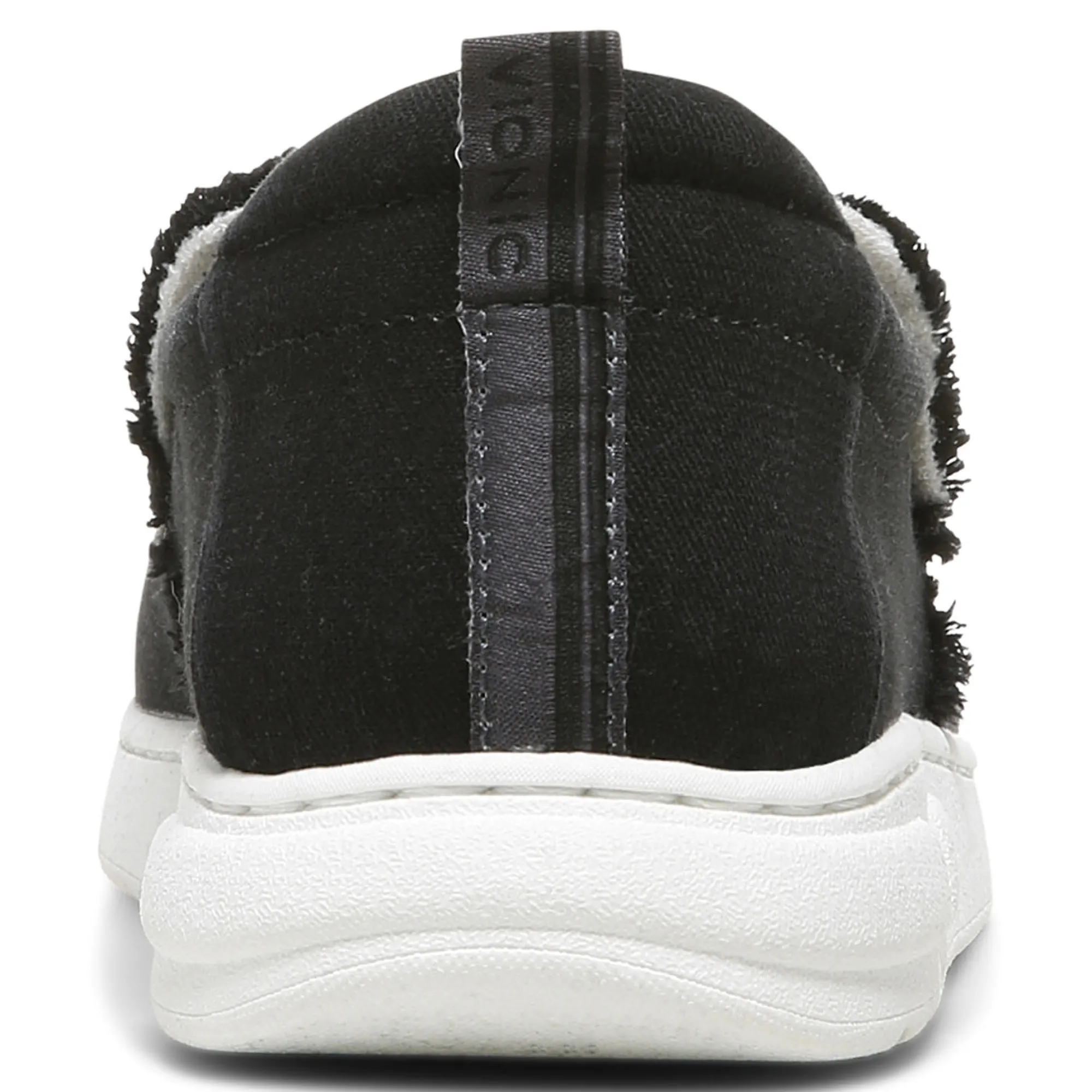 Shop Vionic Seaview Men'S Slip On Sneaker Black|Light Grey|Olive|Vallarta Blue