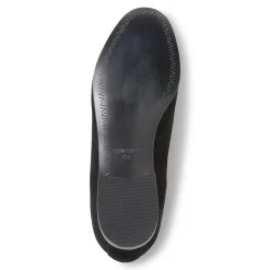 Store Vionic Willa Slip On Flat Black Crinkle|Black Suede|Black/White|Brown Cow Print